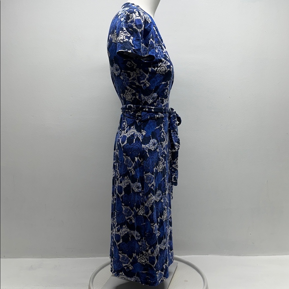 Boden Dress Midi Wrap Belted Short Sleeve Jersey Stretch Knit Floral Blue Size 8 - Picture 3 of 9